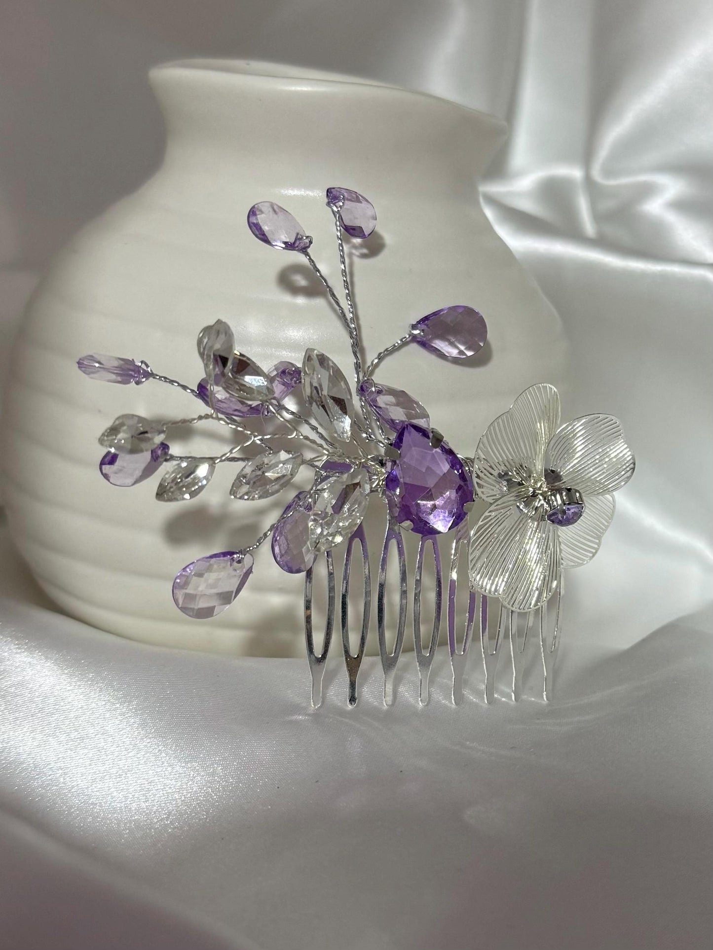 Lavender Bridal Hair Comb: Silver Flower, Rhinestone Wedding Hairpiece
